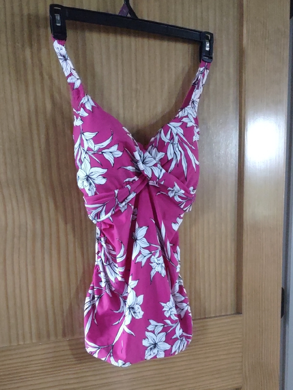 XL 14-16 Kona Sol Fuchsia Floral Twist-Front Camisole